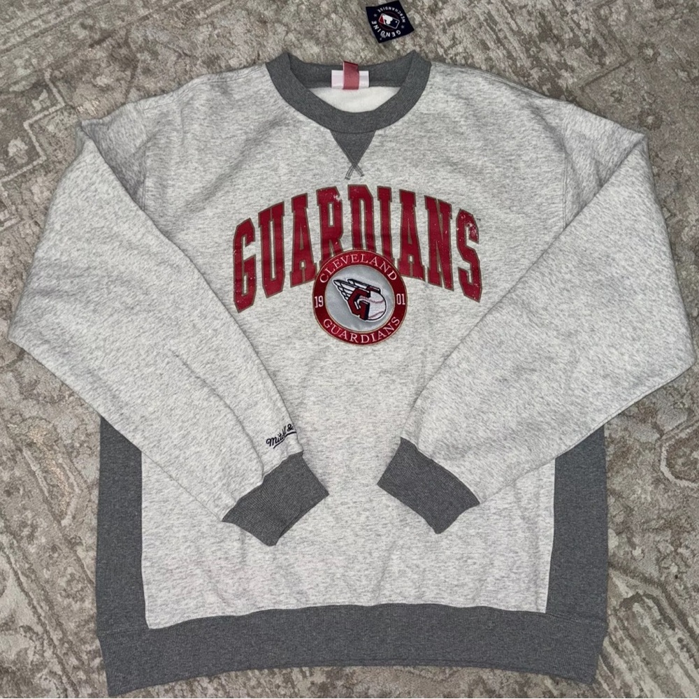 Men's Mitchell & Ness Cleveland Guardians Premium Fleece Crew L Msrp$100